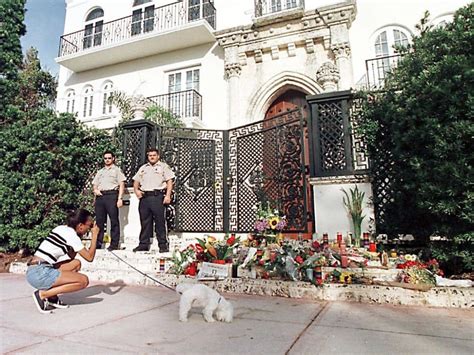 designer gianni versace death.